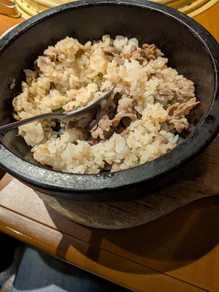肉匠坂井でオーダーしたご飯メニュー